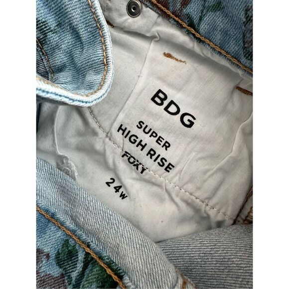BDG Urban Outfitters Floral Denim High Rise Button Fly Jean Shorts - Picture 3 of 5